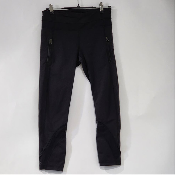 lululemon athletica Pants - Lululemon Women Size 6 Black Crop Yoga Pants Black Sheer Ankles